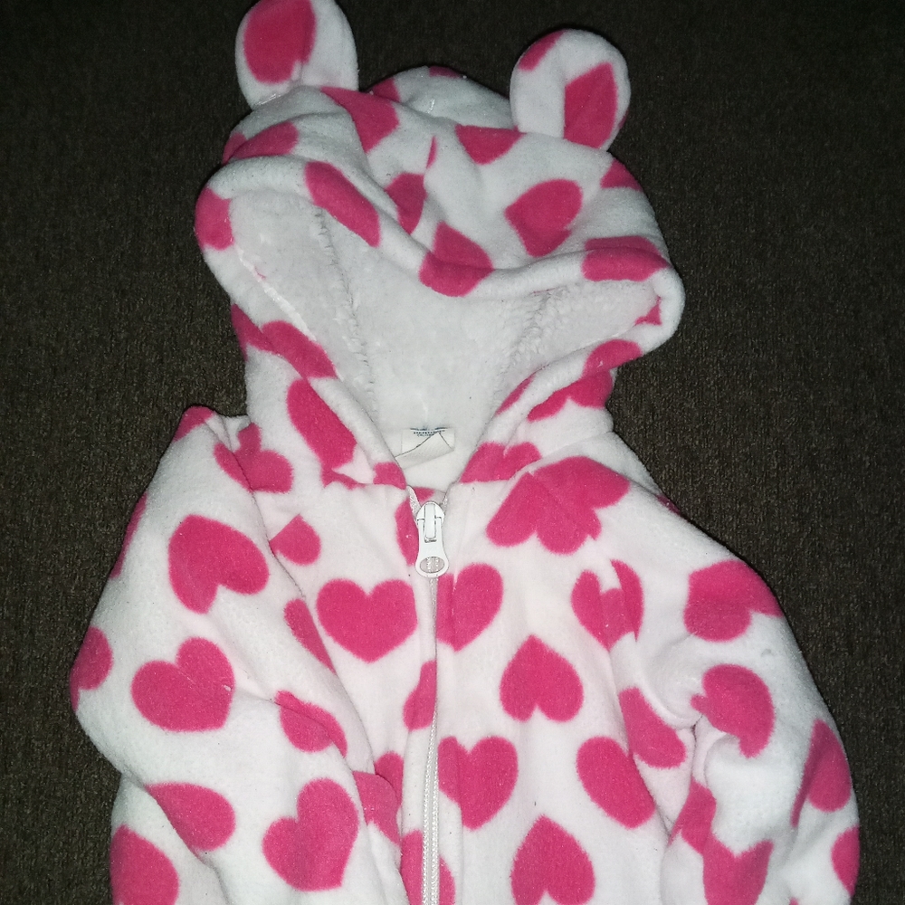 BOGO Free Old Navy Baby Heart Bunting